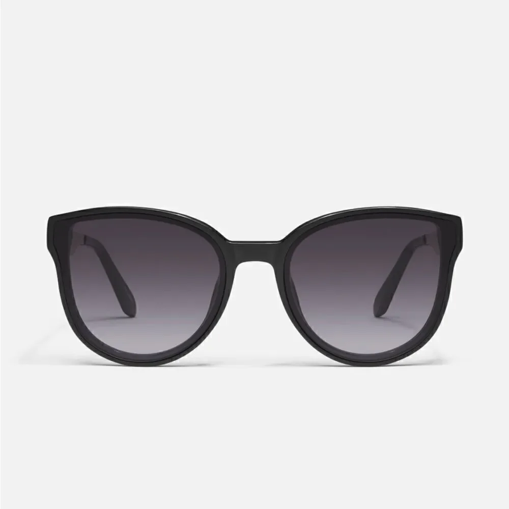 Quay Australia Date Night Round Sunglasses Black Brand New Original Packaging